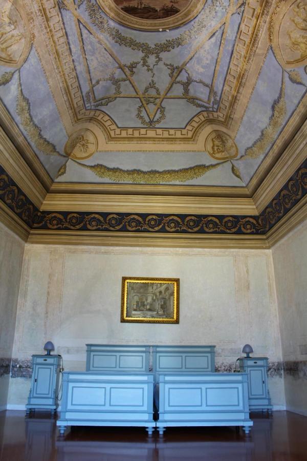 מטרה Palazzo Bernardini B & B מראה חיצוני תמונה
